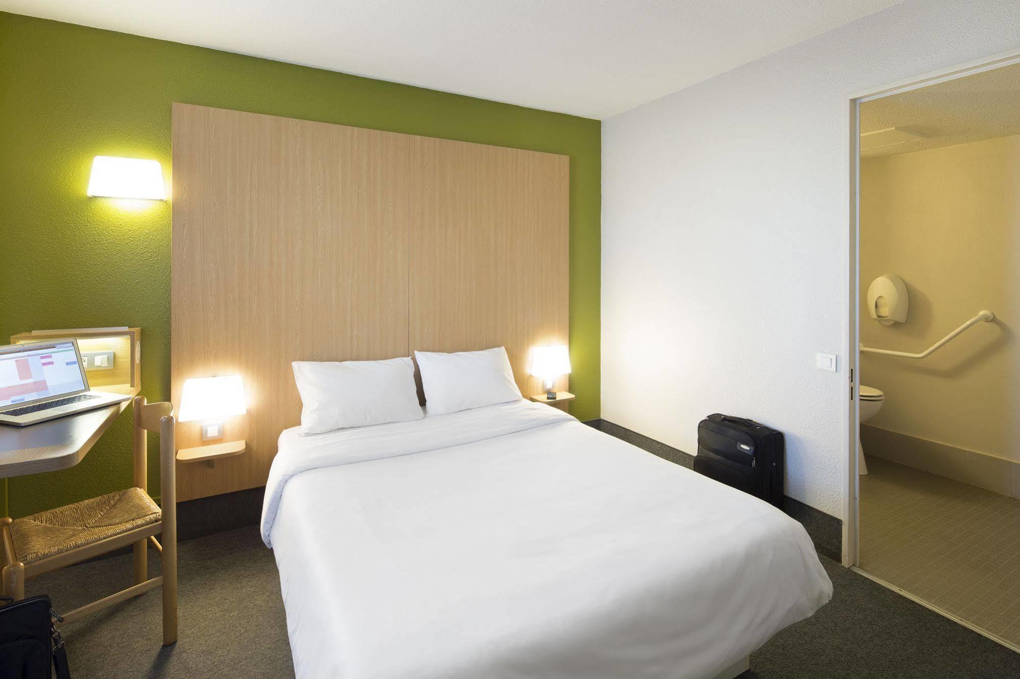 B&B HOTEL Béziers Extérieur photo